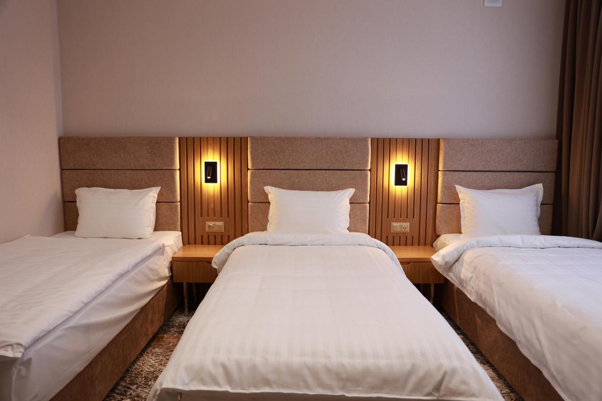 Damir Hotel Nukus Eksteriør billede